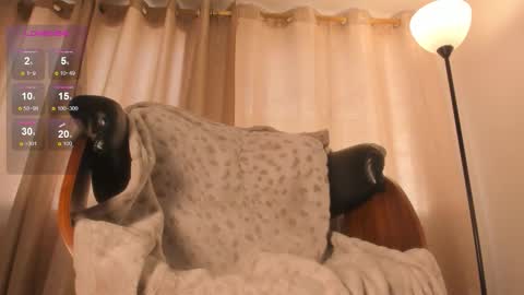 Isabel M online show from 09.22.25