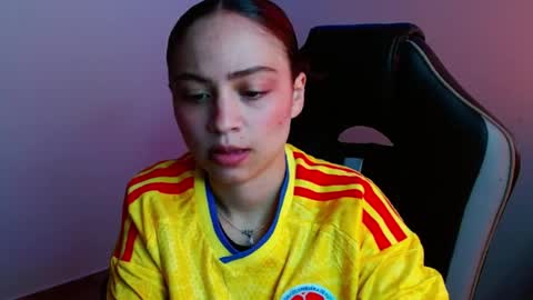 Snapshot of isadoraelite16 chatting on 06.17.26 ISADORA online show from 06.17.26