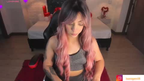 Snapshot of isarogers_dl chatting on 02.19.25 isabel online show from 02.19.25