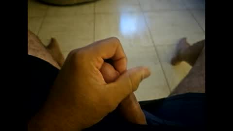 Snapshot of iscrewinutibolt chatting on 12.17.25 Carlos online show from 12.17.25