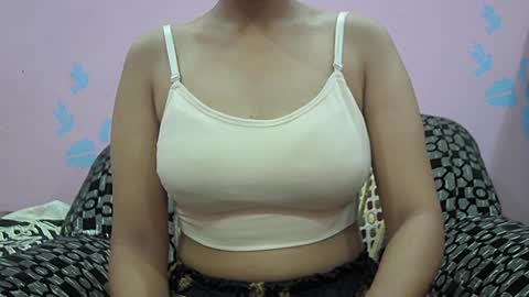ishika_singh_ online show from 07.28.26