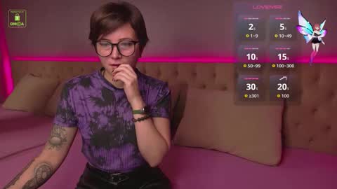 Snapshot of ishtardivine chatting on 10.25.25 Ishtar online show from 10.25.25