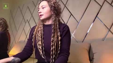 Snapshot of ishtardivine chatting on 12.15.25 Ishtar online show from 12.15.25