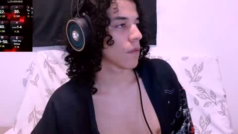 Snapshot of isidroglasc chatting on 07.07.26 Isidro online show from 07.07.26