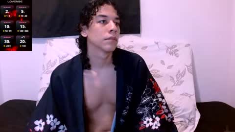 Snapshot of isidroglasc chatting on 07.24.26 Isidro online show from 07.24.26