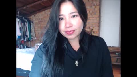 Snapshot of isis_moon88 chatting on 10.08.25 isis online show from 10.08.25