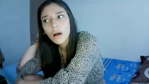 Alaya online show from 01.15.25