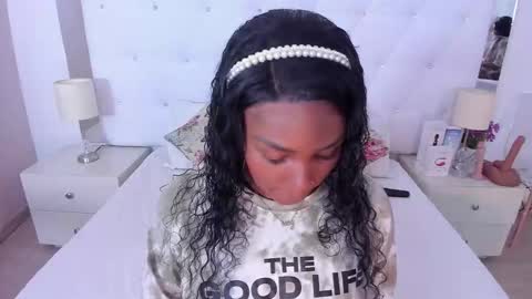 Vanessa online show from 10.09.25