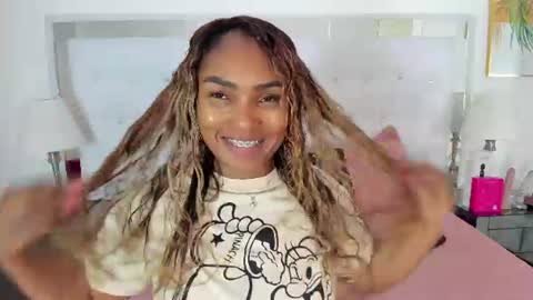 Vanessa online show from 06.11.26