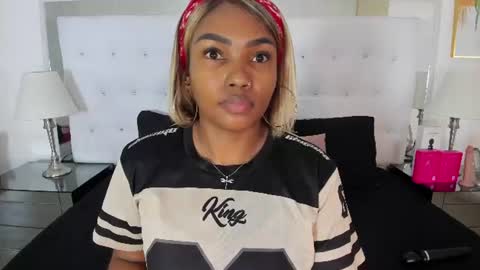 Vanessa online show from 07.08.26