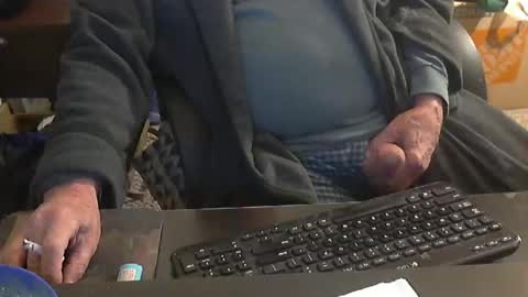 Snapshot of islandduke chatting on 12.12.24 Duke online show from 12.12.24