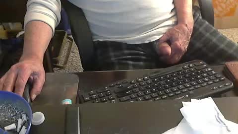 Snapshot of islandduke chatting on 12.17.24 Duke online show from 12.17.24