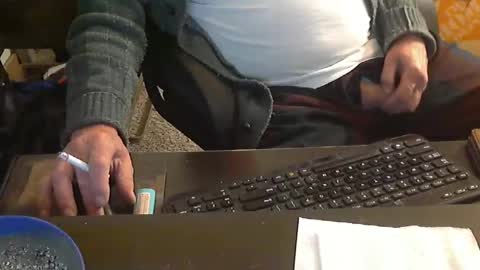 Snapshot of islandduke chatting on 01.09.25 Duke online show from 01.09.25