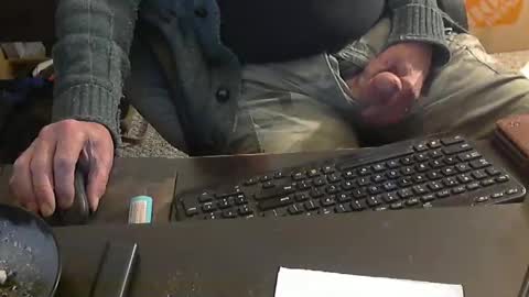 Snapshot of islandduke chatting on 02.15.25 Duke online show from 02.15.25