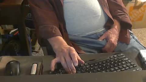 Snapshot of islandduke chatting on 09.22.25 Duke online show from 09.22.25