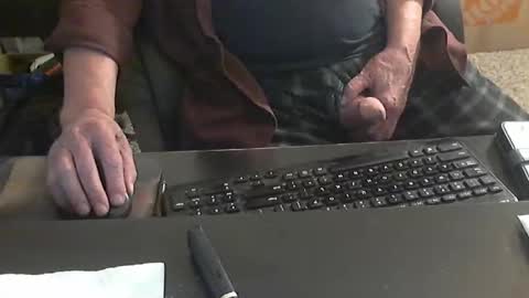 Snapshot of islandduke chatting on 10.14.25 Duke online show from 10.14.25