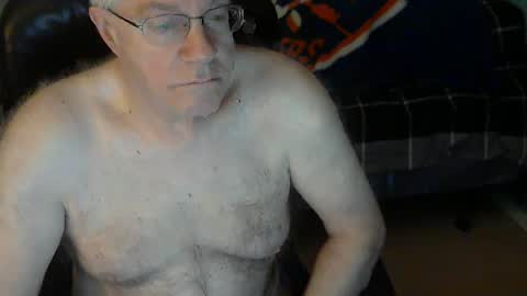 Snapshot of islesman22 chatting on 02.01.25 islesman22 online show from 02.01.25