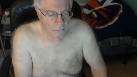 Snapshot of islesman22 chatting on 09.20.25 islesman22 online show from 09.20.25