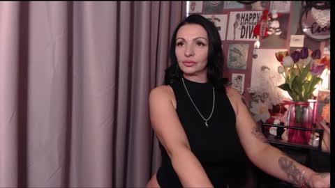 Rebecca online show from 03.07.25