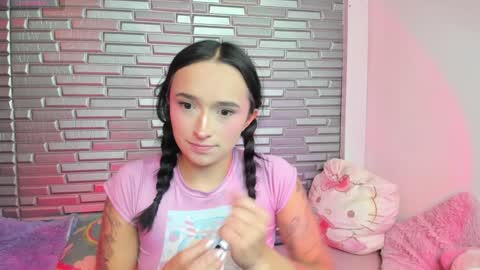 I S S A B E L A Igissaa ax    Xlittleissa  online show from 12.12.24