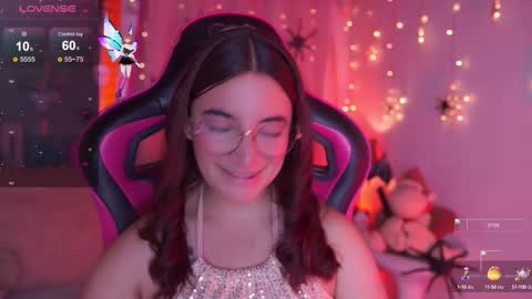 ISSA  online show from 10.11.25