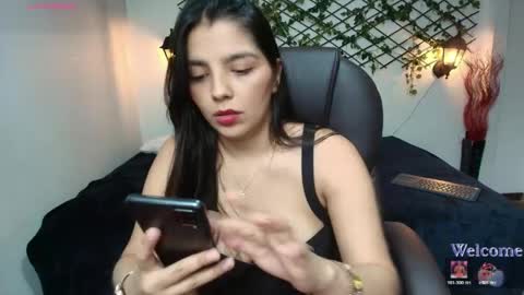 Issa  online show from 05.25.26