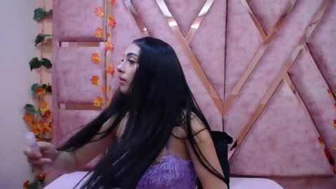 issabela_mackey_ online show from 11.06.25