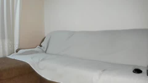 Issabelle online show from 10.03.25