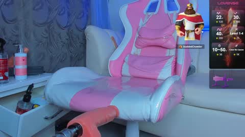 Snapshot of issac_james chatting on 01.19.25 Issac online show from 01.19.25