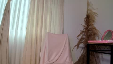  .  .   .  .   online show from 09.15.25