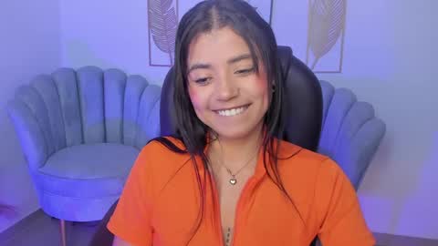issi_loren online show from 04.26.26