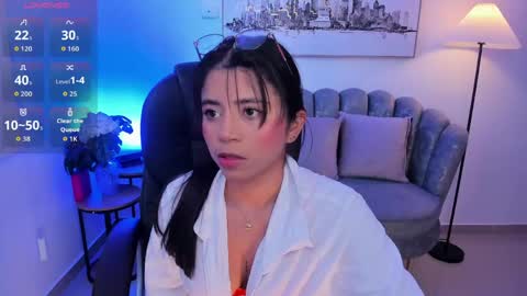 issi_loren online show from 05.28.26
