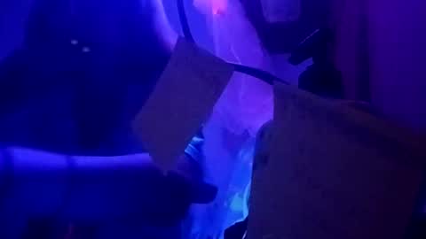 Snapshot of issyamazin667 chatting on 10.13.25 Girlnextdoor online show from 10.13.25