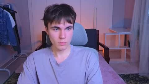 Snapshot of istairee chatting on 02.15.25 Maks online show from 02.15.25