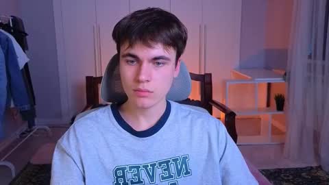 Snapshot of istairee chatting on 02.23.25 Maks online show from 02.23.25