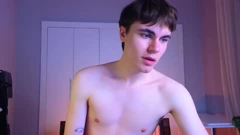 Snapshot of istairee chatting on 03.02.25 Maks online show from 03.02.25