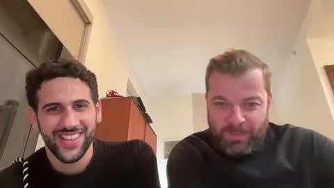 Snapshot of ita01 chatting on 11.08.25 ita01 online show from 11.08.25