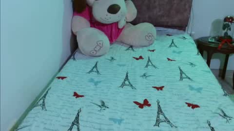 Itala Gomez online show from 02.03.26