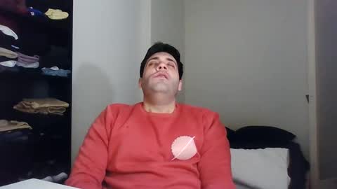 Snapshot of italianboybcn chatting on 01.31.25 italianboybcn online show from 01.31.25