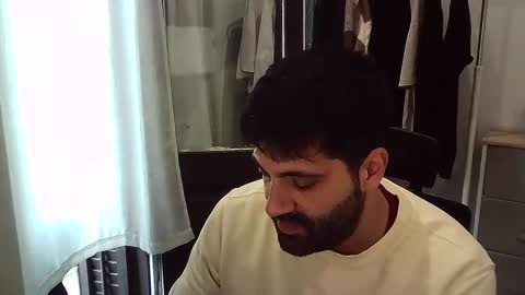 Snapshot of italianboybcn chatting on 11.13.25 italianboybcn online show from 11.13.25