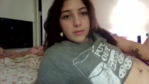 Snapshot of italiankittyx chatting on 02.08.26 ItalianKitty online show from 02.08.26