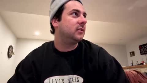 Snapshot of italianladd chatting on 10.30.25 italianladd online show from 10.30.25