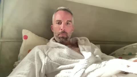 italiantoyboy84 online show from 02.01.25