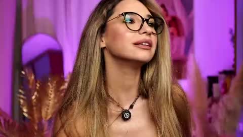 italy_baby online show from 06.06.26