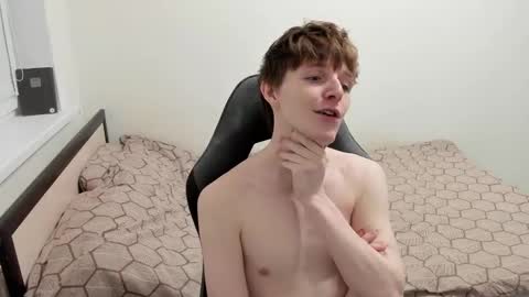 Snapshot of ithan_red chatting on 02.06.25 Ethan online show from 02.06.25