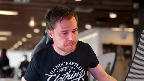 Snapshot of itpain chatting on 10.11.25 pain online show from 10.11.25