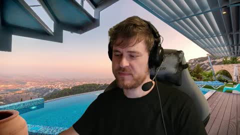 Snapshot of itpain chatting on 11.06.25 pain online show from 11.06.25