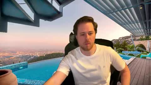 Snapshot of itpain chatting on 12.13.25 pain online show from 12.13.25