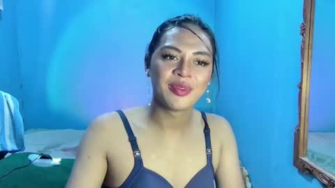 Snapshot of its_asiandave chatting on 01.23.25 DAVE online show from 01.23.25