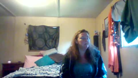 Snapshot of its_kimber chatting on 03.19.26 its kimber online show from 03.19.26